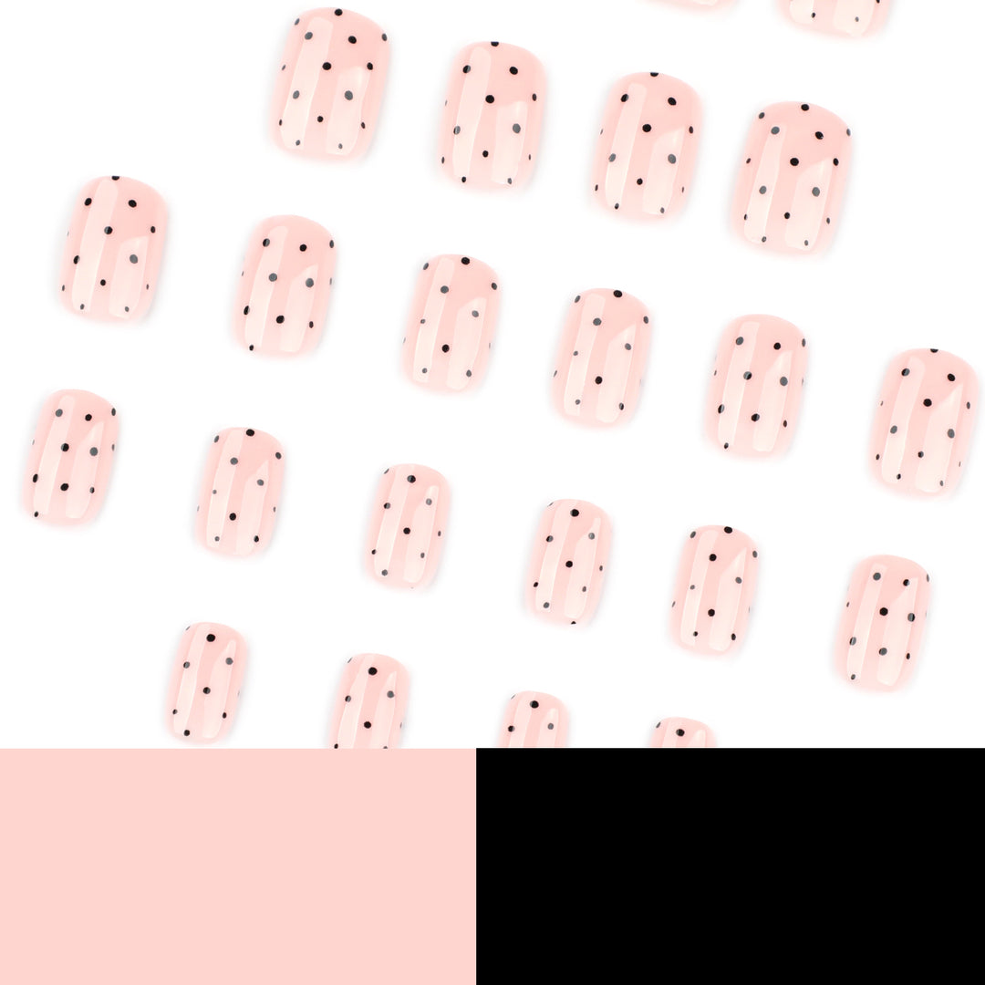Artful Nail Art with Modern Dot Patterns Kalsten
