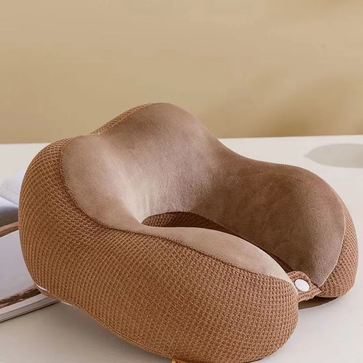 Women ergonomic travel pillow with supportive shape Kalsten