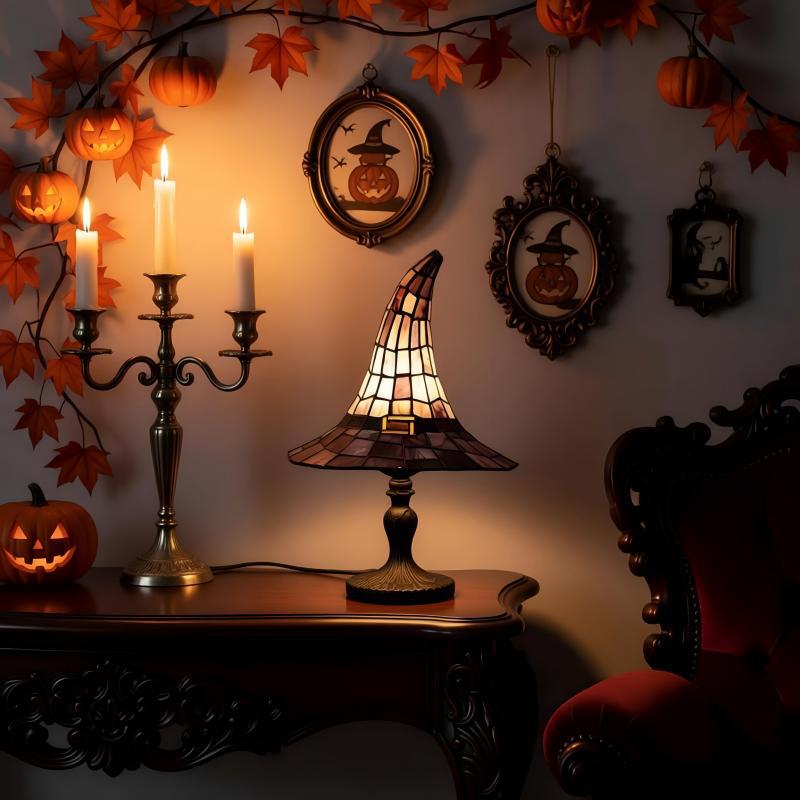 Decorative table lamp in witch hat design Kalsten