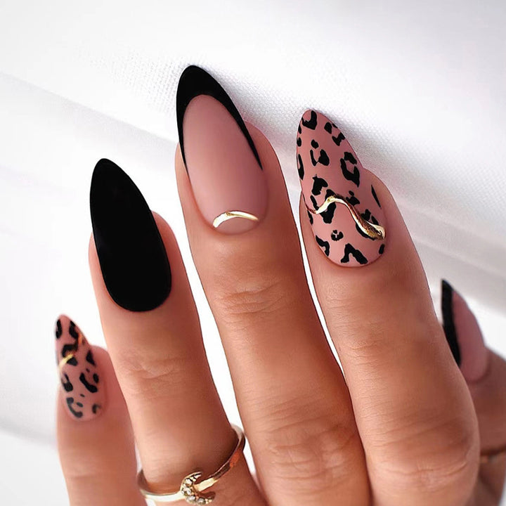 Artistic Heart-Accent Press-On Nail Set Kalsten