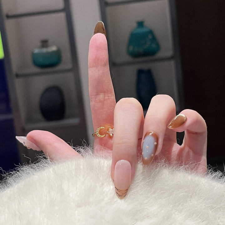Artistic Press-On Nail Set with Unique Abstract Design Elements Kalsten