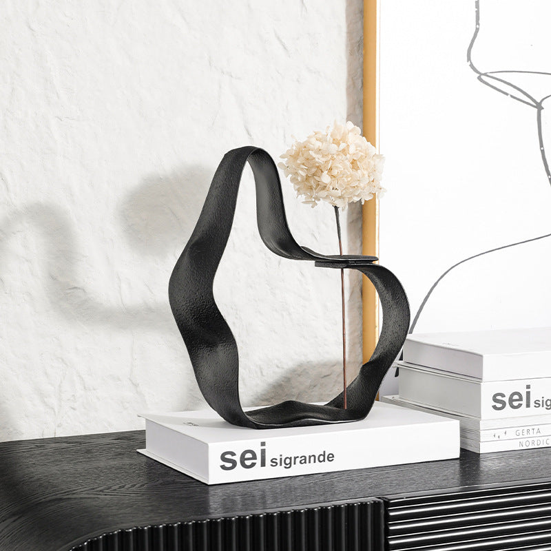 Modern Decorative Flower Holder