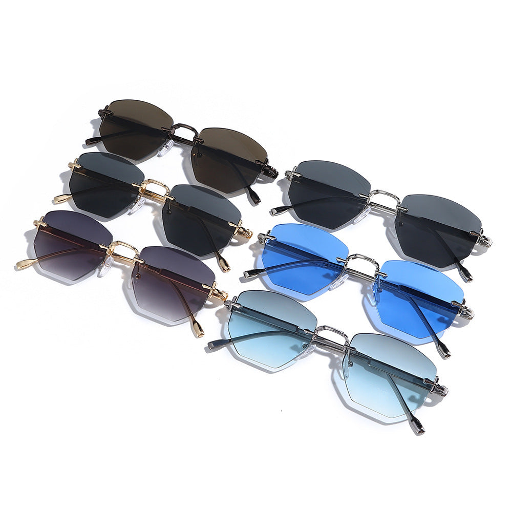 Geometric Frame Sunglasses with Elegant Gold Accents Kalsten