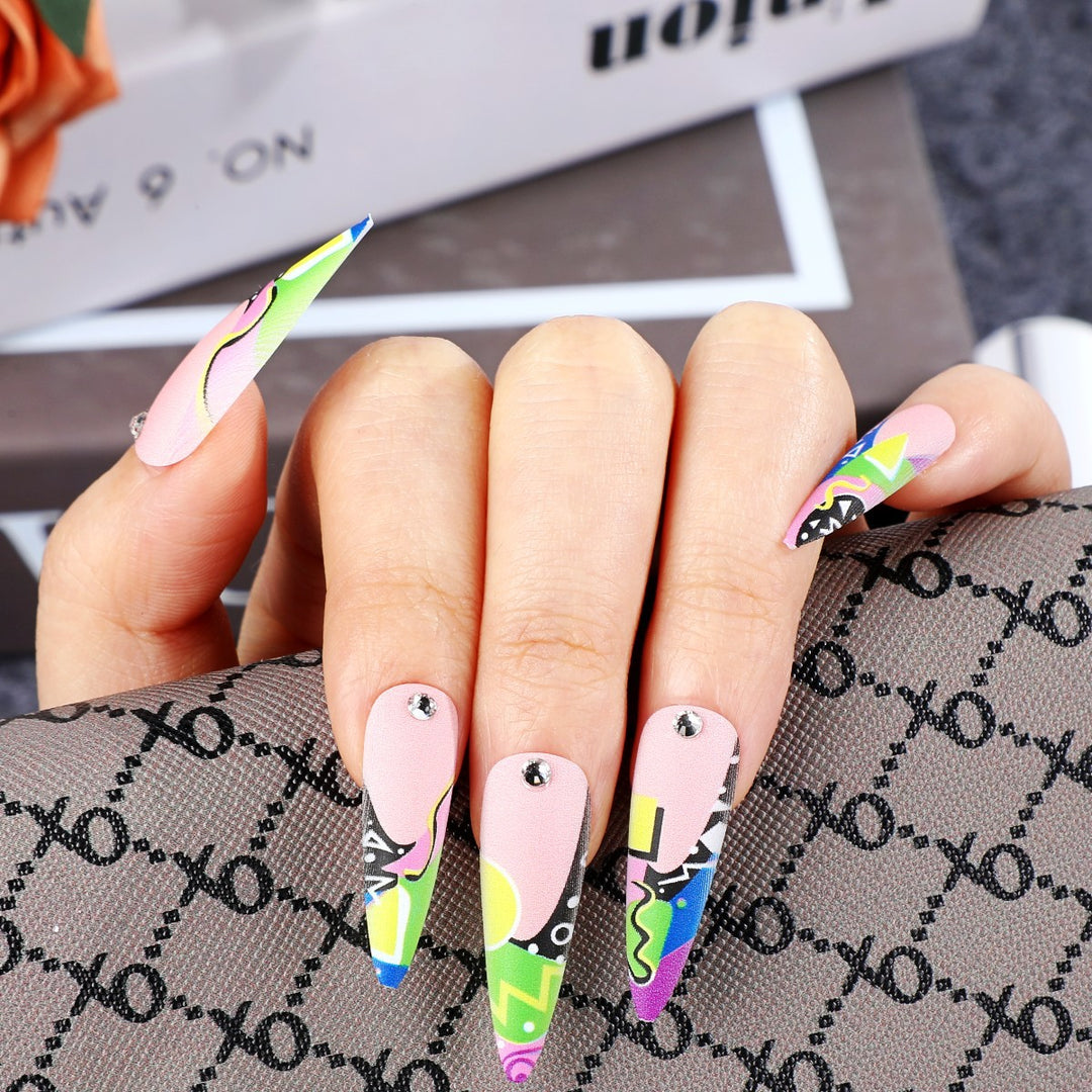 Art Nail Set in Creative Modern Design Kalsten