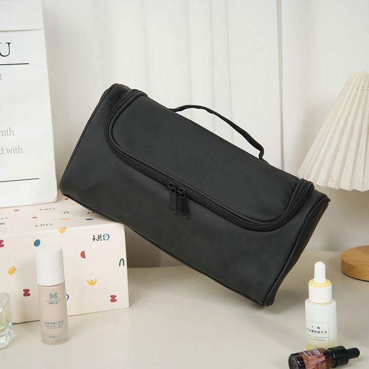 Travel cosmetics bag with multiple compartments Kalsten