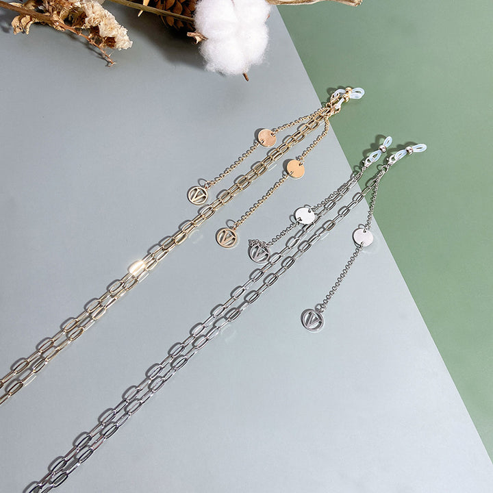 Stylish jewelry necklace with modern pendants Kalsten