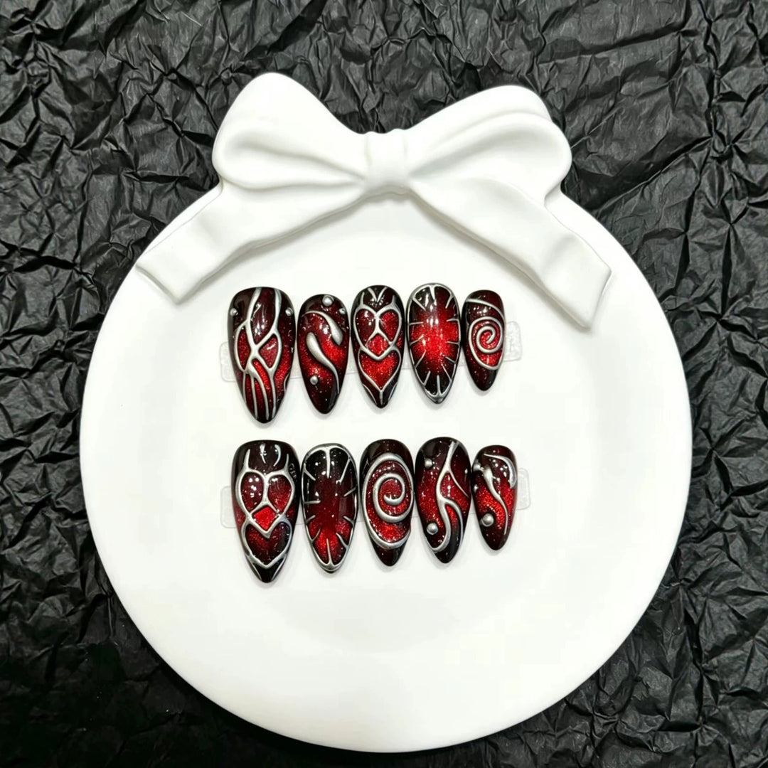 Artistic Nail Art Press-On Nail Set with Charming Glitter Accents