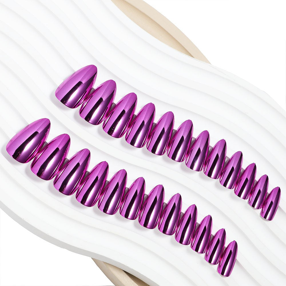 Elegant Mirror Finish Press-On Nail Set Kalsten
