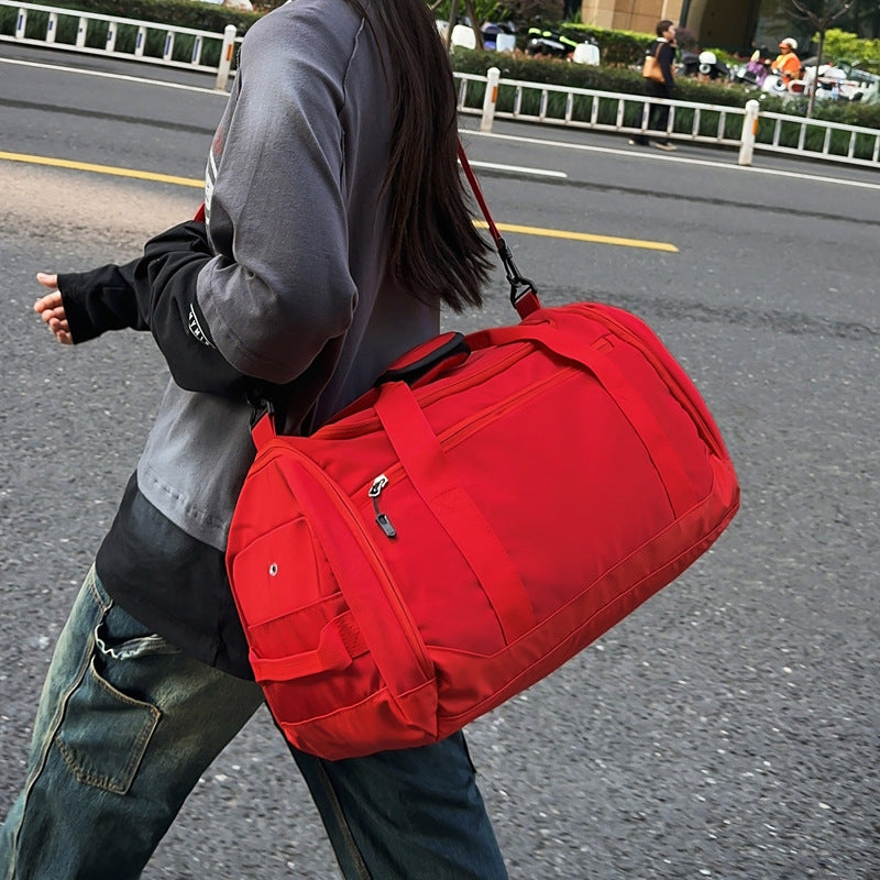 Versatile All-Season Sports Duffel Bag Kalsten