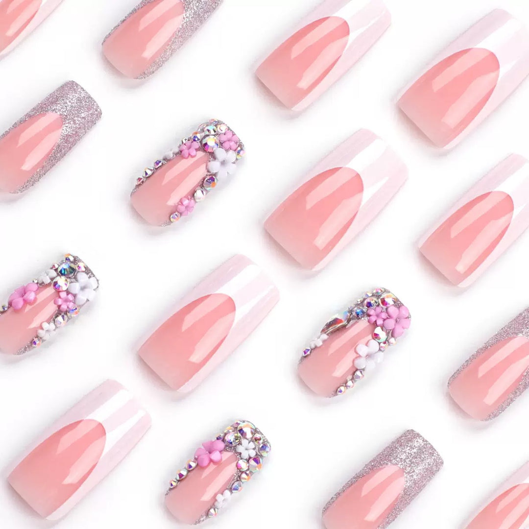 Artificial nail set with elegant 3D flowers and glitter embellishments Kalsten