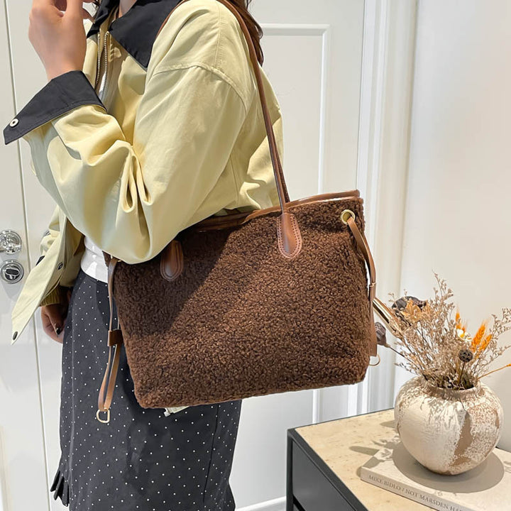 Oversized Faux Fur Tote Bag Kalsten