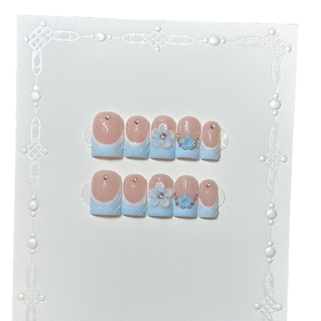 Floral Fantasy Press-On Nail Art Set Kalsten