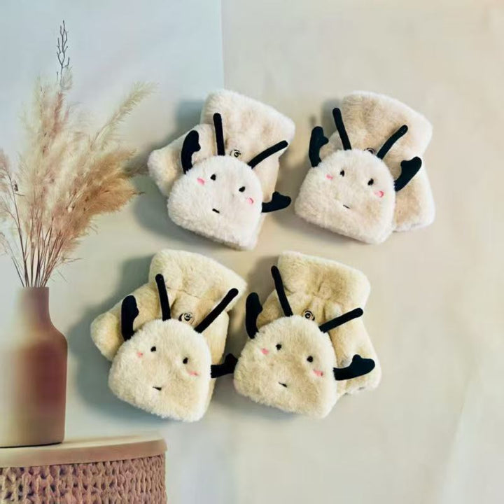 Plush Soccer-Themed Slippers Kalsten