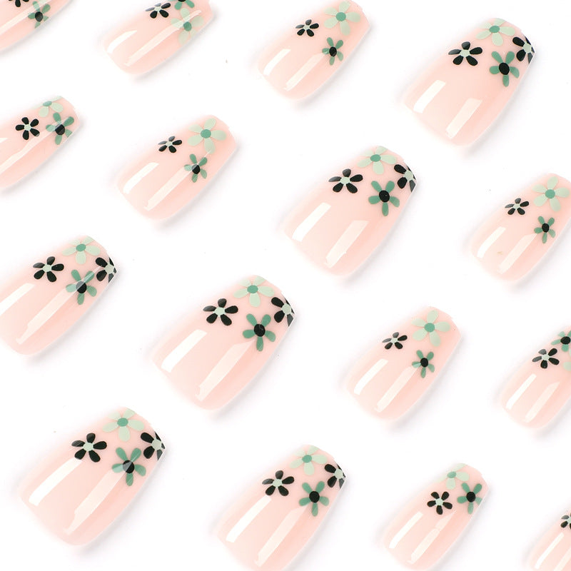 Artful Nail Extensions with Floral Design Kalsten