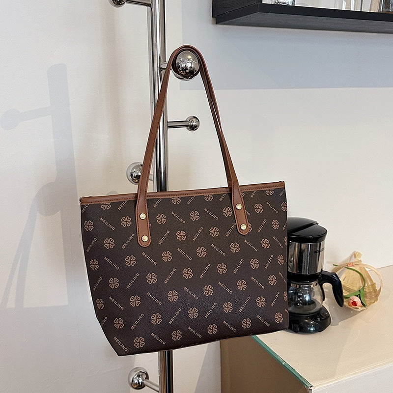 Chic Two-Piece Tote and Pouch Set