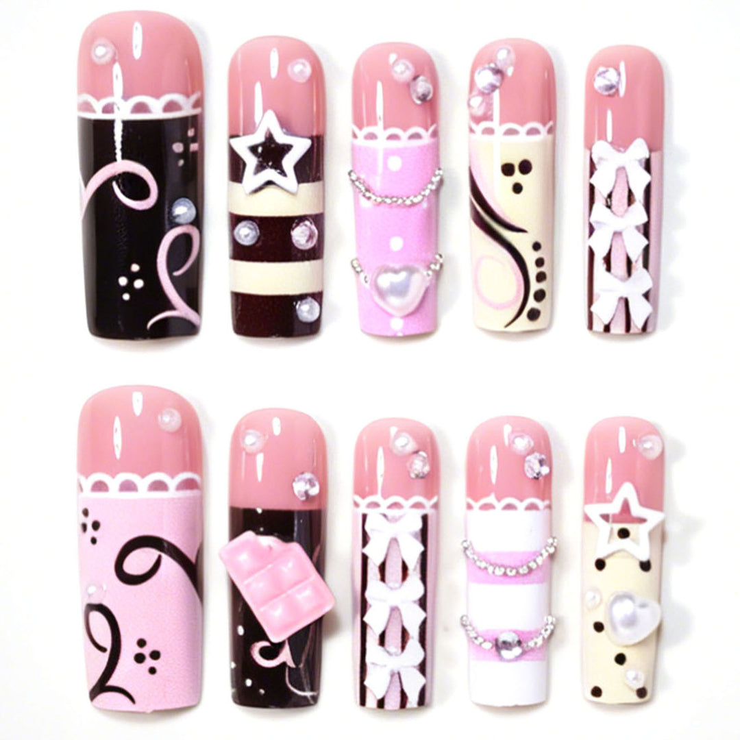 Artistic Statement Press-On Nail Design Kalsten
