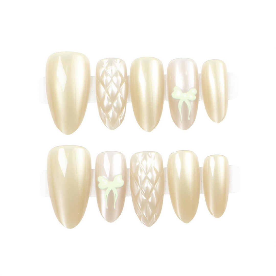 Elegant Press-On Nail Art Set with Decorative Floral Elements Kalsten