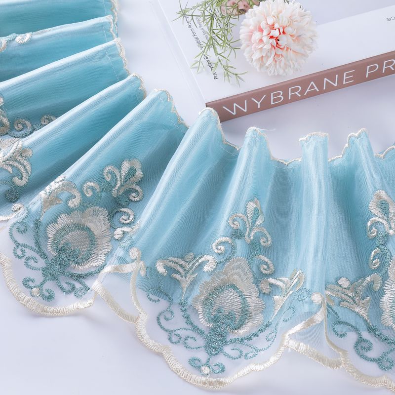 Elegant and Playful Curtain Trim Kalsten