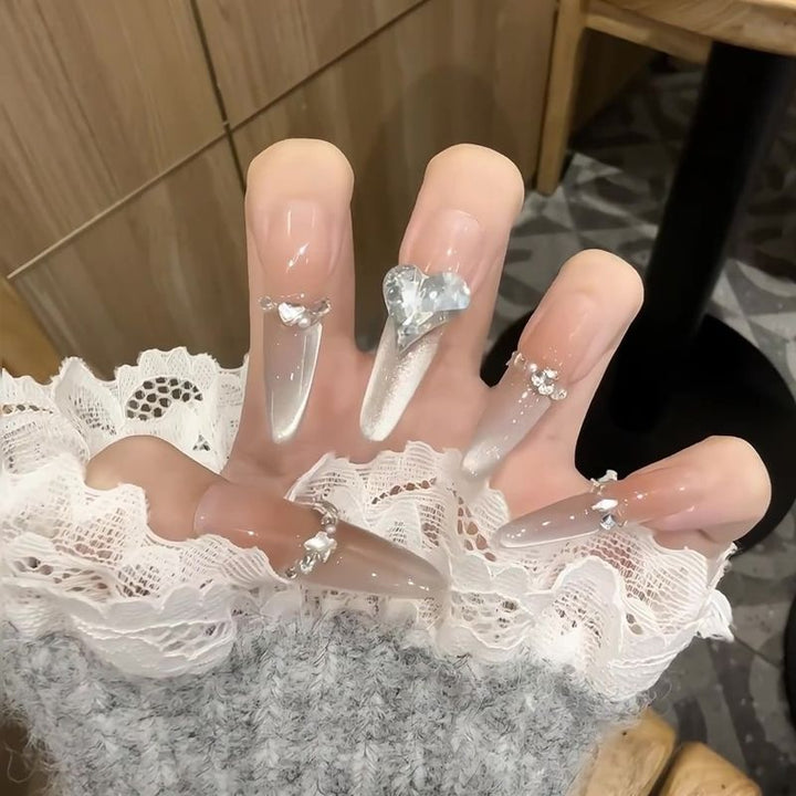 Glamorous artificial nail tips with elegant decorations Kalsten