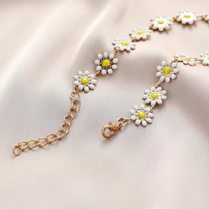Floral Statement Necklace Kalsten