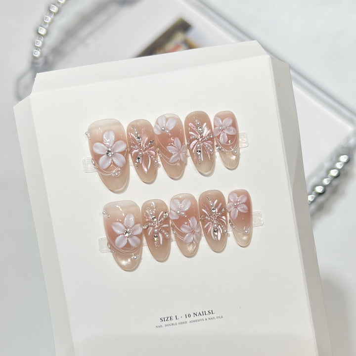 Decorative Floral Press-On Nail Art Set Kalsten