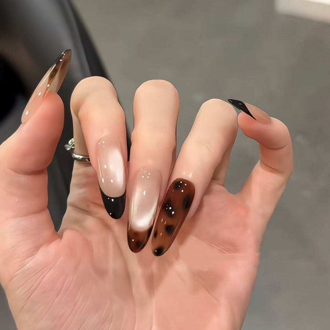 Decorative Press-On Nails Kalsten