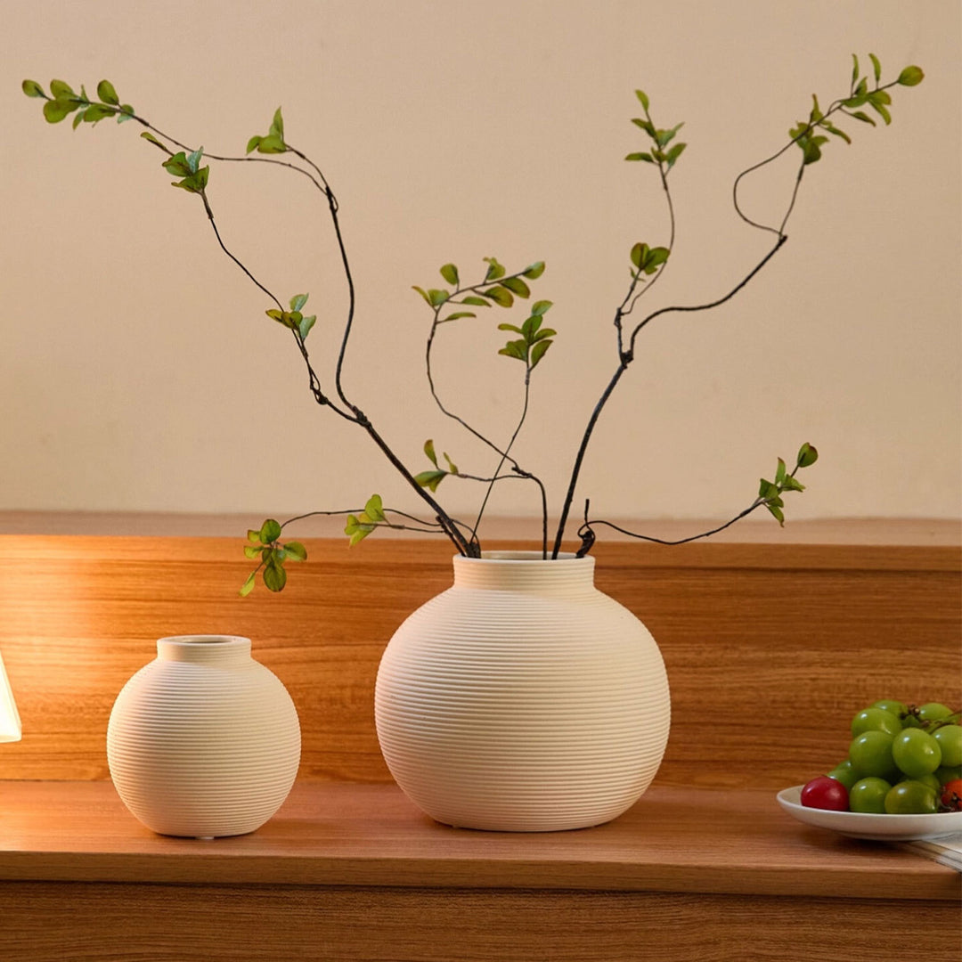 Decorative Ceramic Home Decor for Display