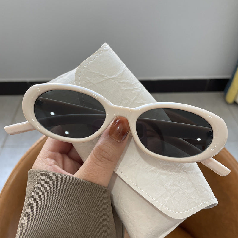 Trendy Oval Frame Sunglasses Kalsten