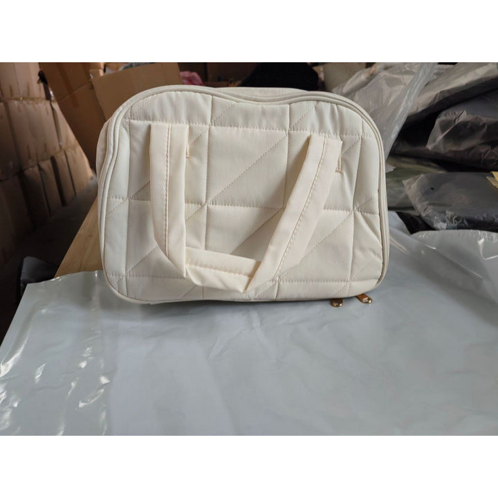 Cosmetic bag with padded interior compartment Kalsten