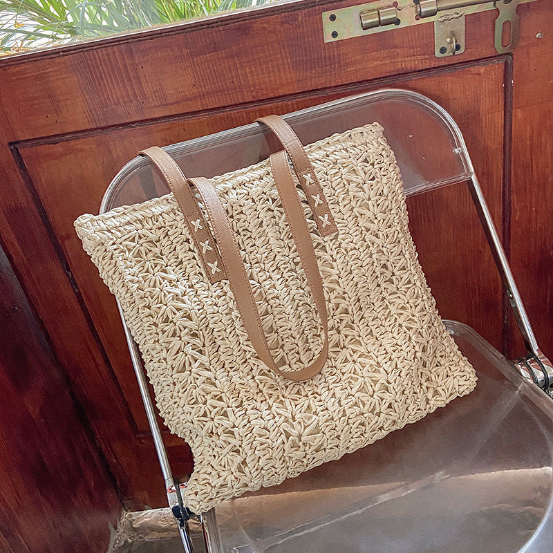 Hand-knotted tote bag made from natural materials Kalsten