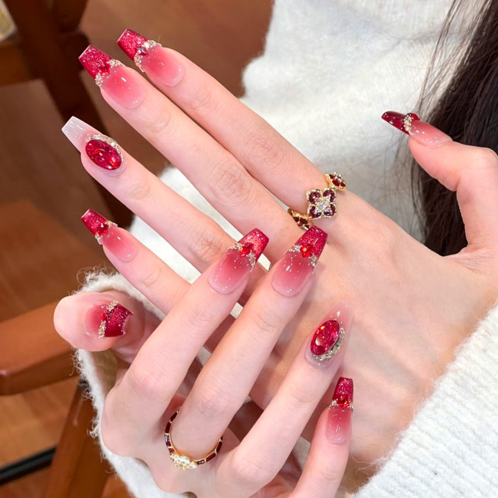 Glamorous Press-On Nail Art Set with Rhinestone Accents Kalsten
