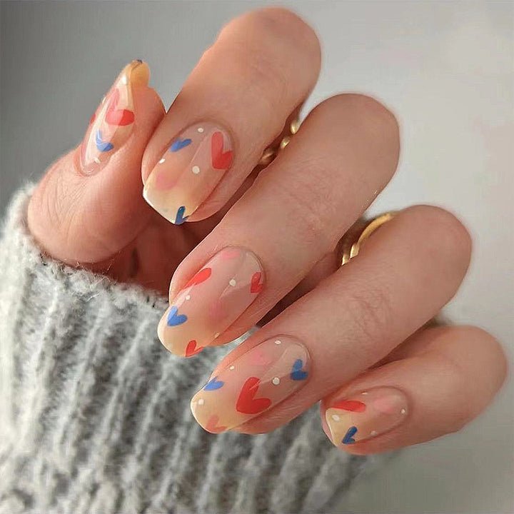 Artificial Nail Art with Heart Designs Kalsten