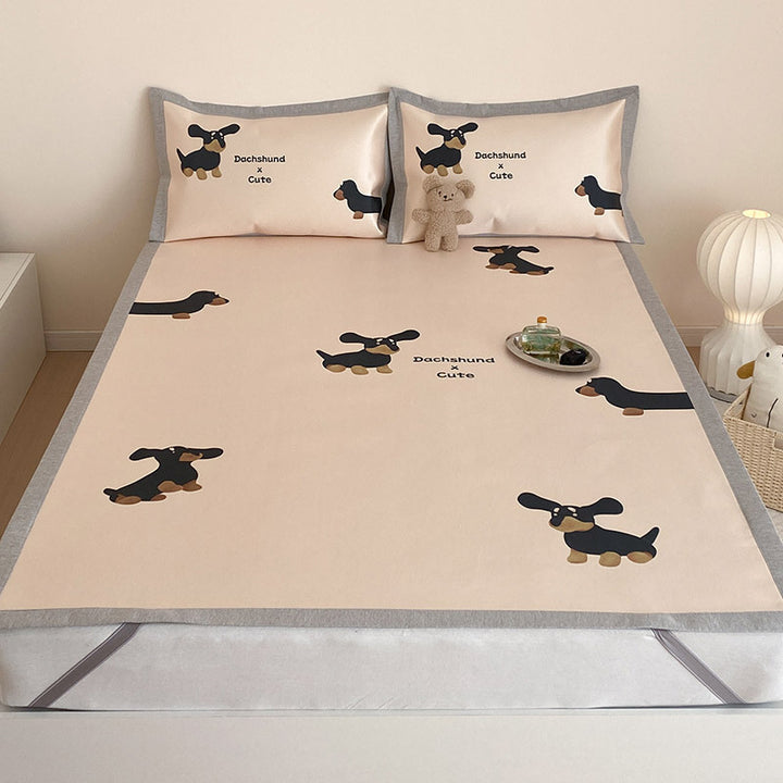 Children's bedding set with monster truck print made of breathable cotton blend