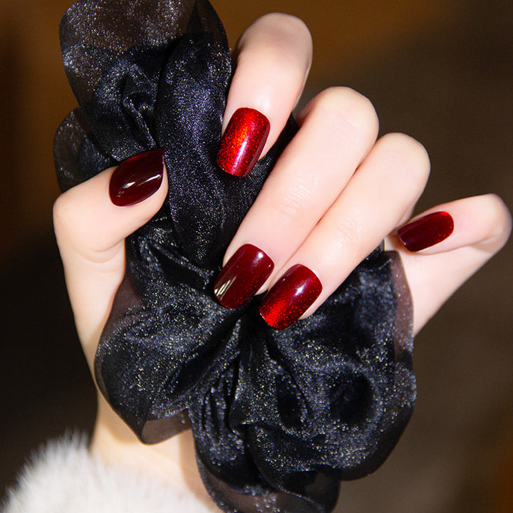 Elegant Nail Art with Gloss Finish Kalsten