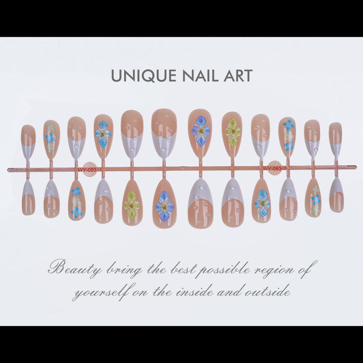 Decorative Floral Press-On Nail Art Set Kalsten