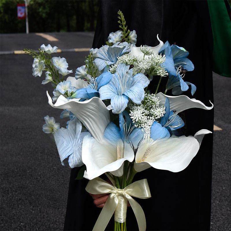 Elegant Faux Floral Bouquets with Realistic Accents