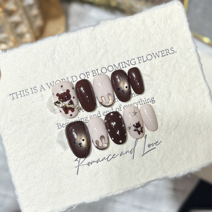 Whimsical Animal-Themed Press-On Nail Art Set Kalsten