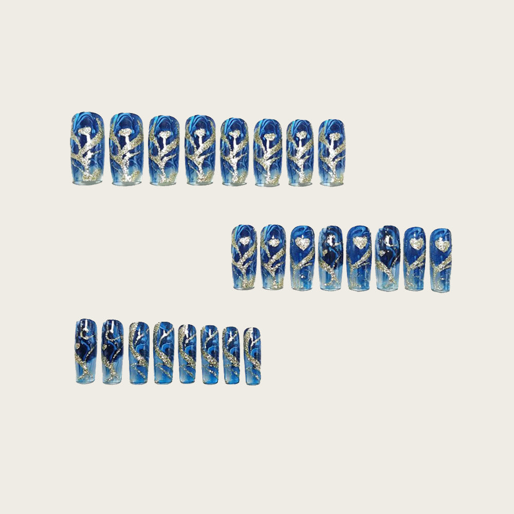 Nail art in maritime elegance design Kalsten
