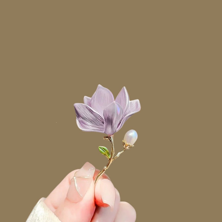 Elegant flower brooch Kalsten