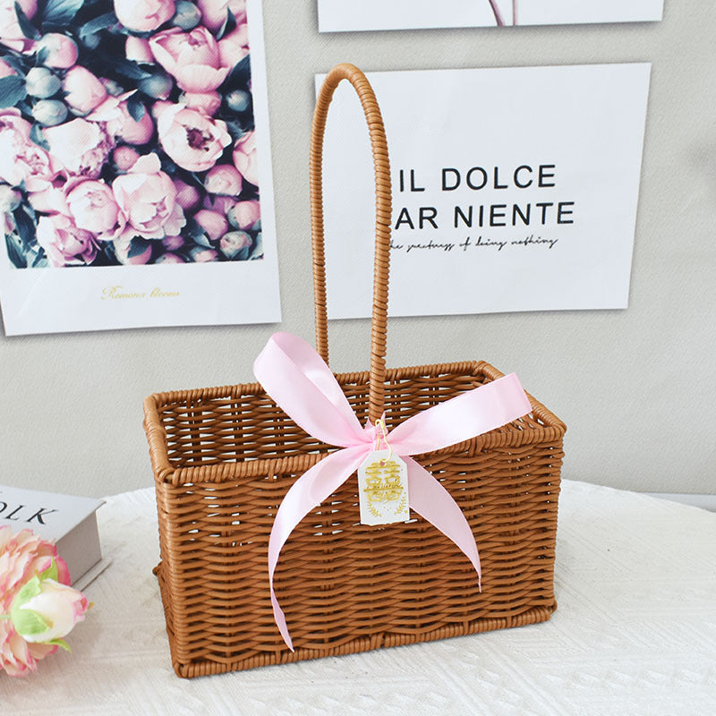 Chic Woven Handbag with Pearl Accent Kalsten
