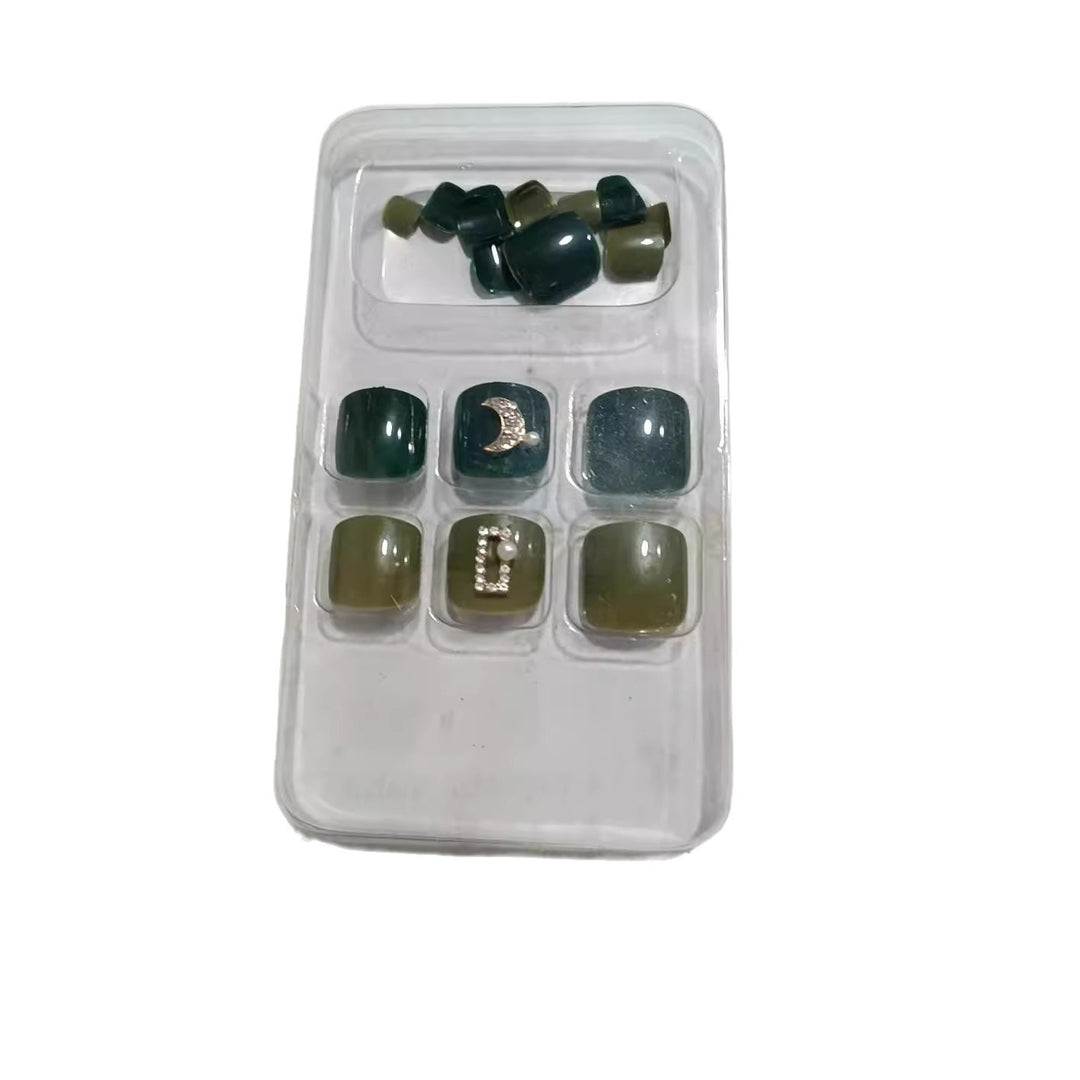 Decorative Press-On Nail Set with Gemstone Accents Kalsten