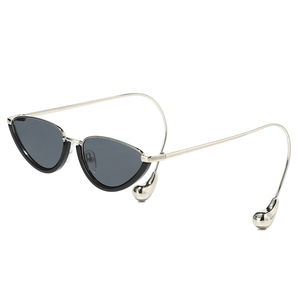 Ultra-Modern Spectacular Cat-Eye Sunglasses Kalsten