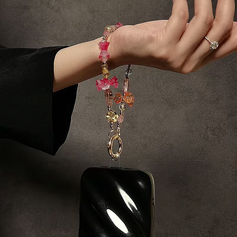 Decorative Flower-Themed Beaded Keychain Kalsten