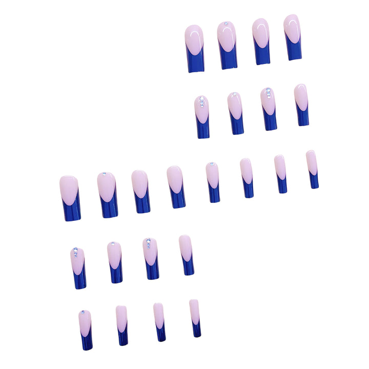 Acrylic nail set with modern glamour and luxurious 3D accents Kalsten