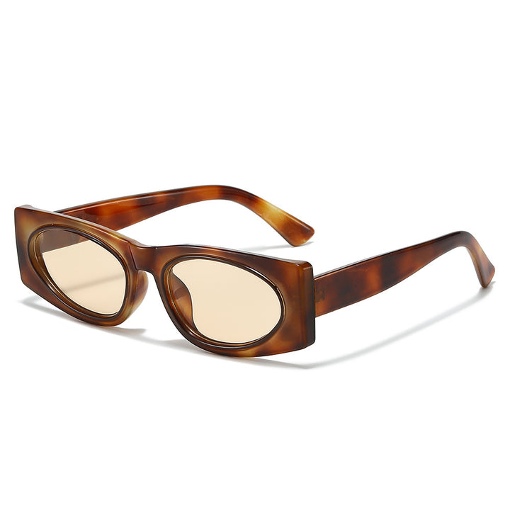 Retro-Inspired Wide-Frame Sunglasses Kalsten