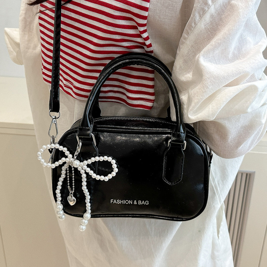 Elegant Pearl-Embellished Handheld Satchel