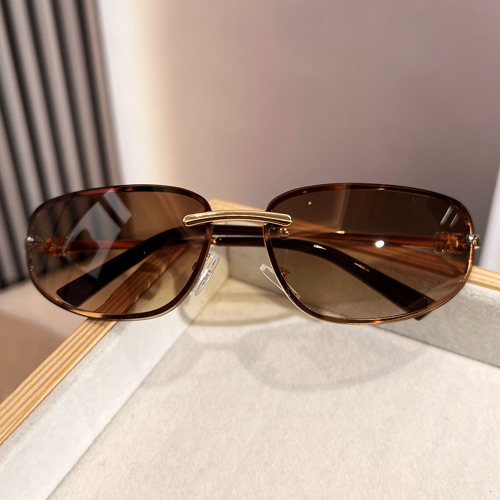 Luxurious Vintage-Inspired Gradient Sunglasses Kalsten