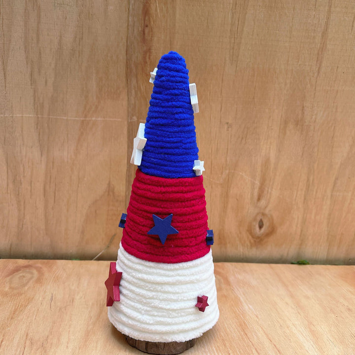Unisex festive table tree made of knitted fleece with star topper and wooden base Kalsten