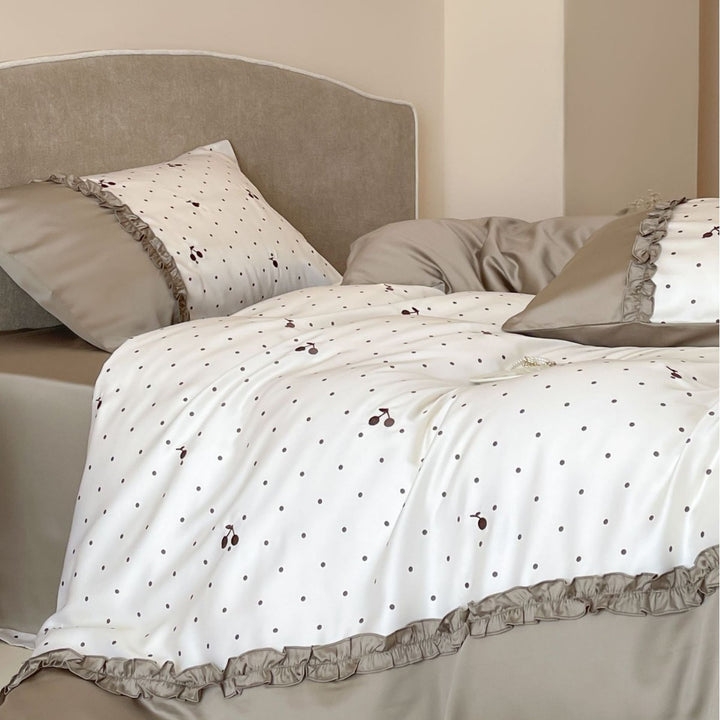 Bedding set made of cotton satin with frill edge, reversible function and fine polka dot print Kalsten