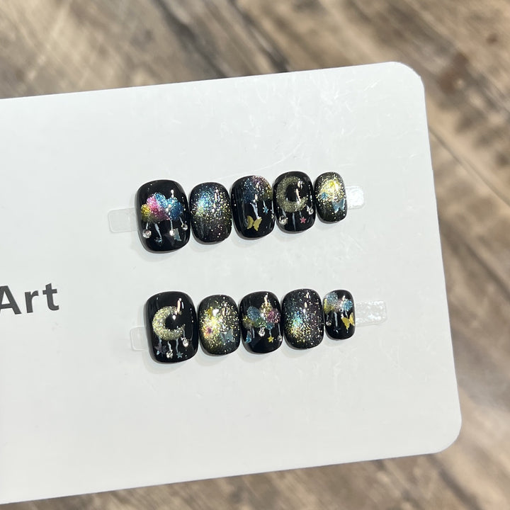 Galaxy-Themed Nail Art Set Kalsten